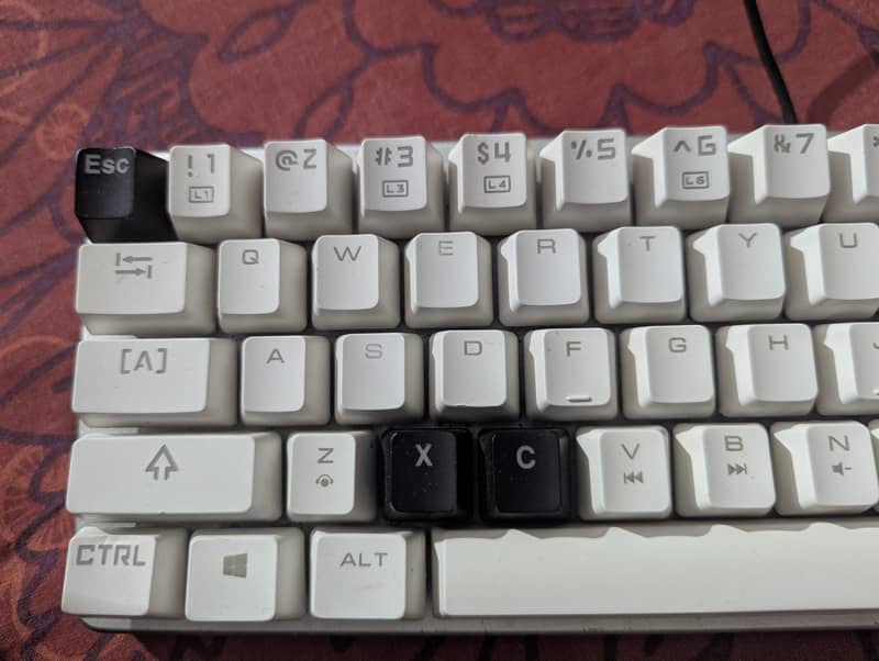 Magicforce mechanical keyboard 68% 1