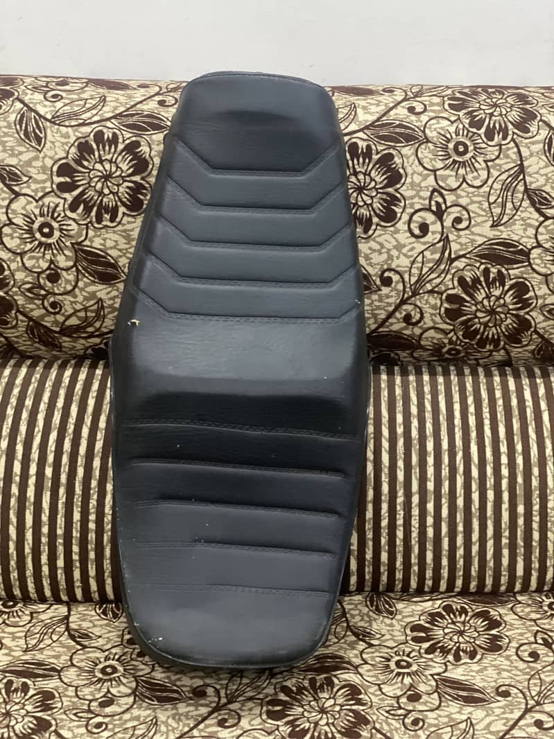 Honda 125 seat available step wli seat h game me use hoti h - Other ...