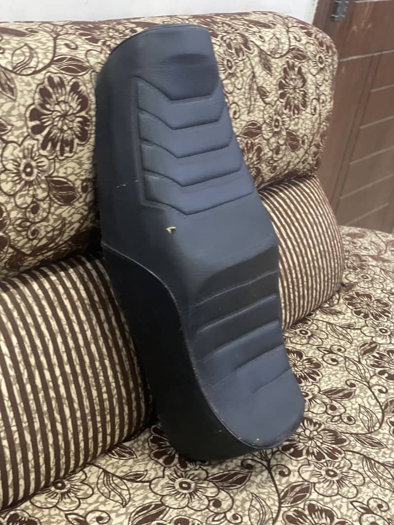 Honda 125 seat available step wli seat h game me use hoti h - Other ...