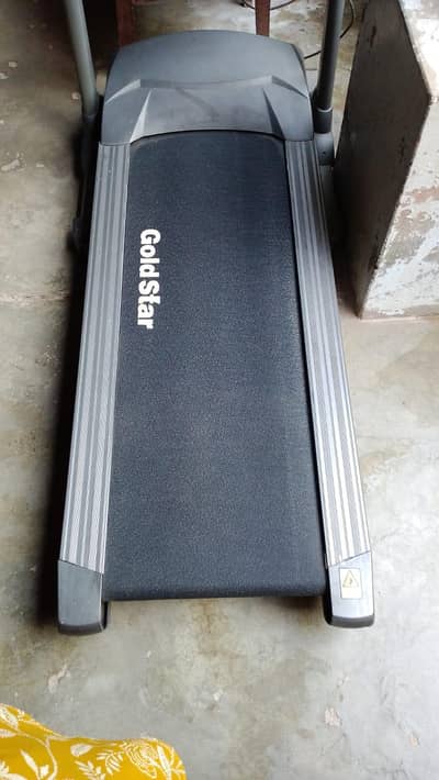 GoldStar Treadmil Very Durable & in 100% working Condition