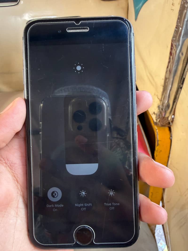 Apple iPhone 8 2
