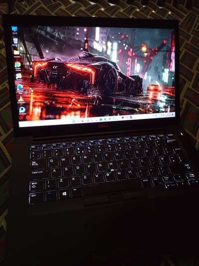 DELL i7 laptop 8th gen 16gb ram 512GB SSD