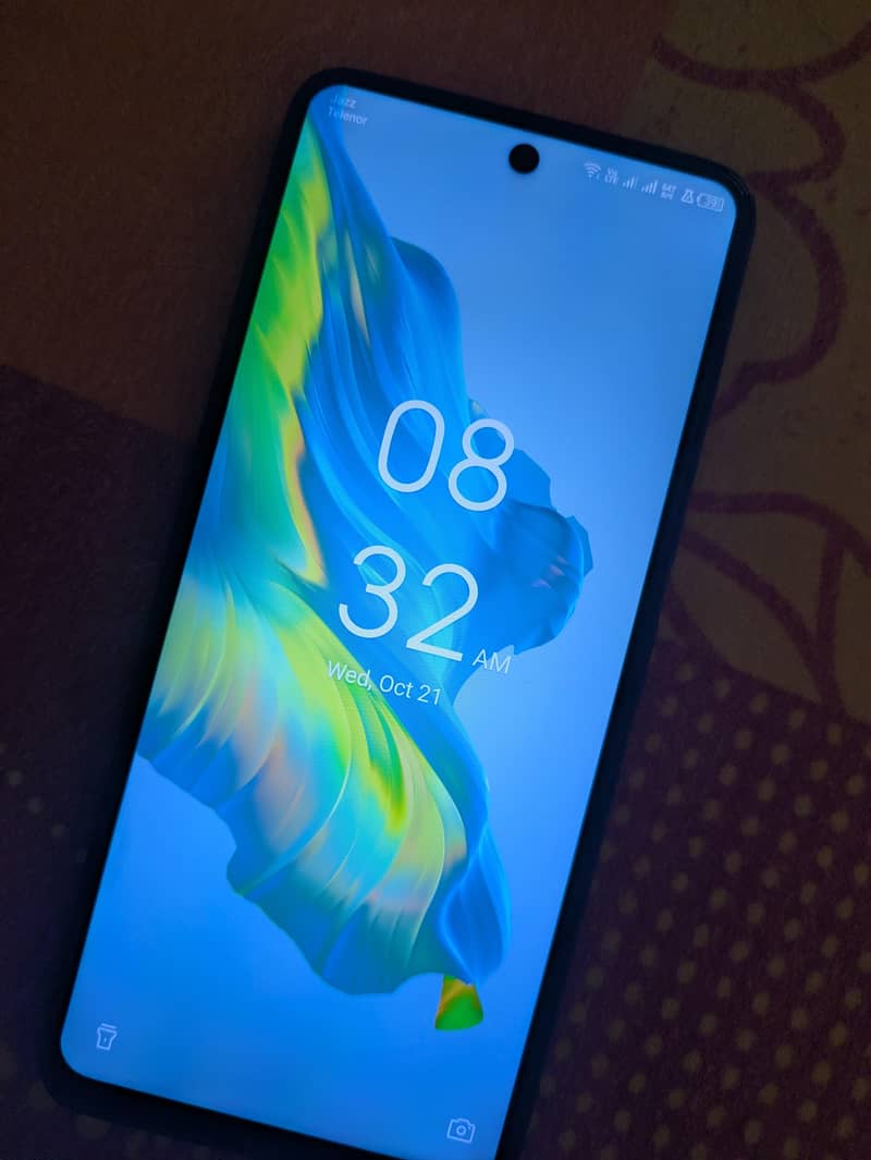 Tecno CAMON 18 Pro 0