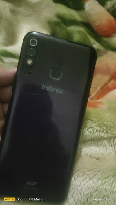 Infinix Hot 8 Lite