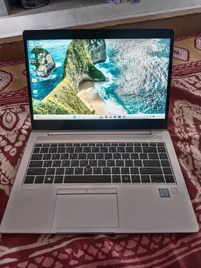 HP eltbook 840 g5 i5 8gen 16gb ram 500 SSD touch display window 11