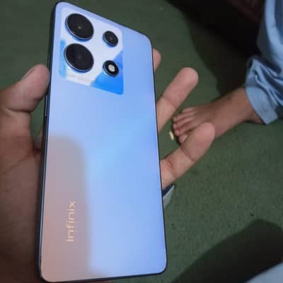 Infinix Note 30
