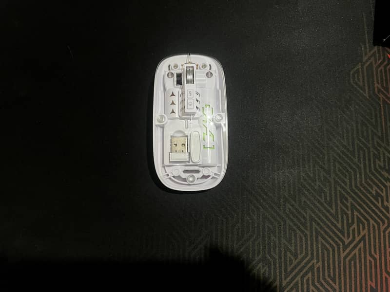 Transparent Wireless Rechargeable Mouse 2