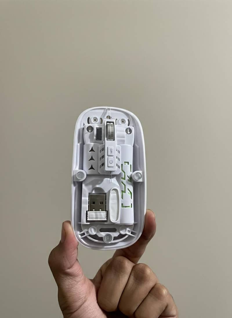 Transparent Wireless Rechargeable Mouse 7