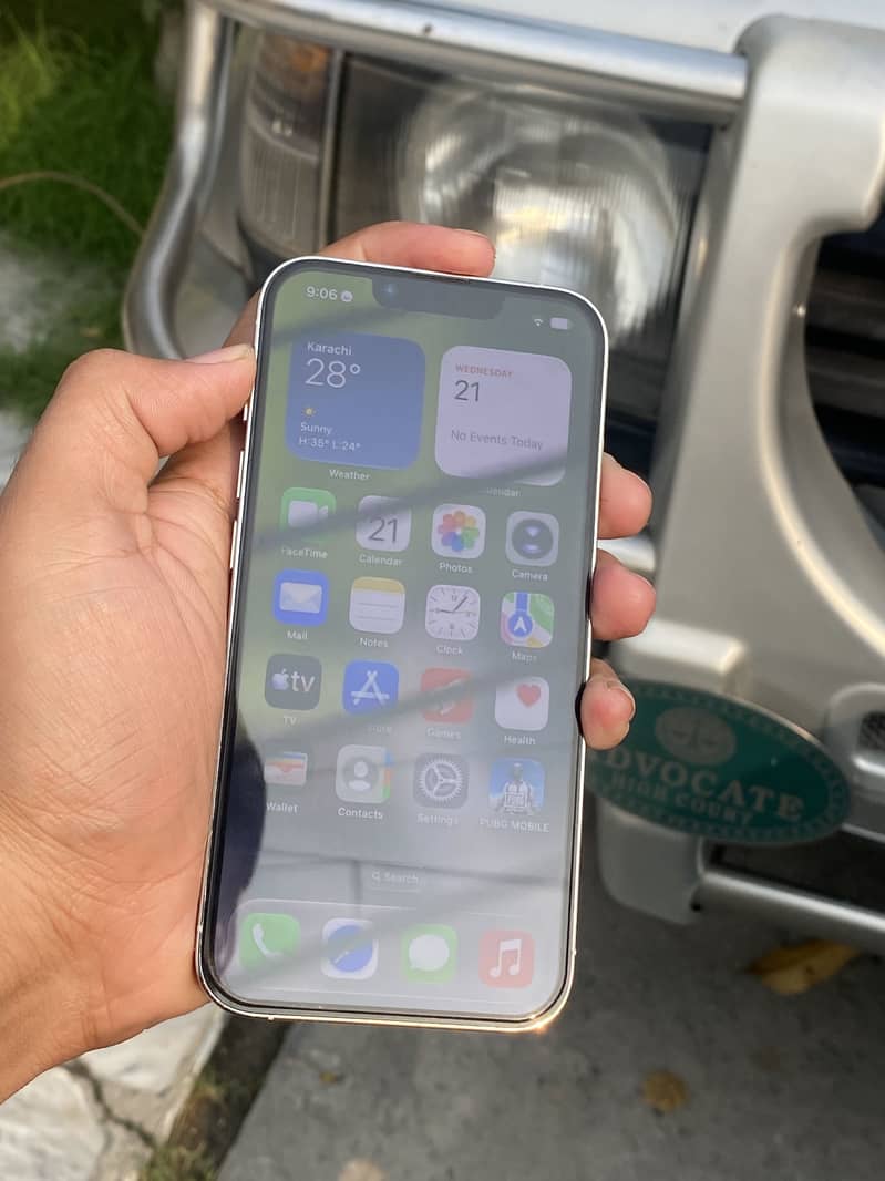 Apple iPhone 13 Pro 1