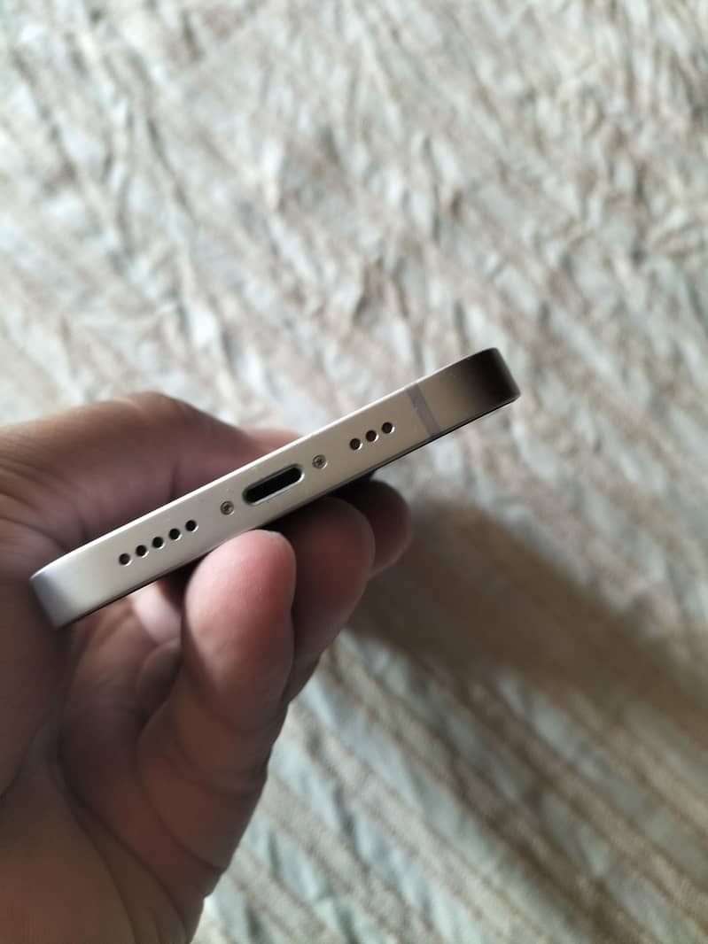 Apple iPhone 14 2