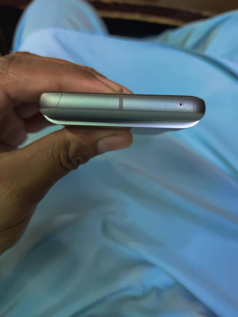 Google Pixel 8 0