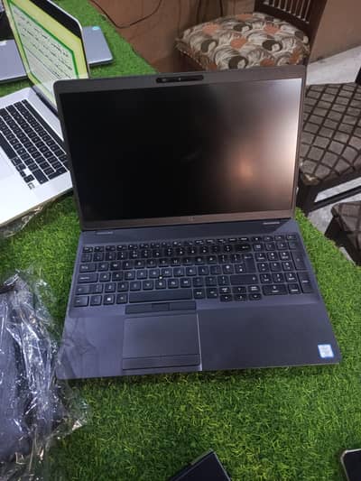 dell latitude5500 i7 8th 8gb ram 128gb ssd m2 15.6 nmpad quantity