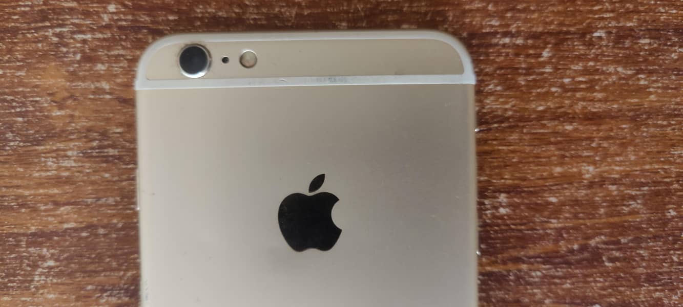 Apple iPhone 6S Plus 4
