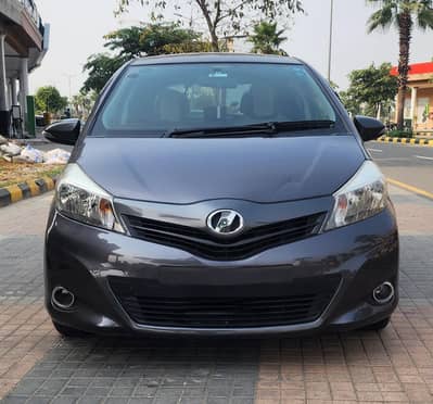 Toyota Vitz 2012