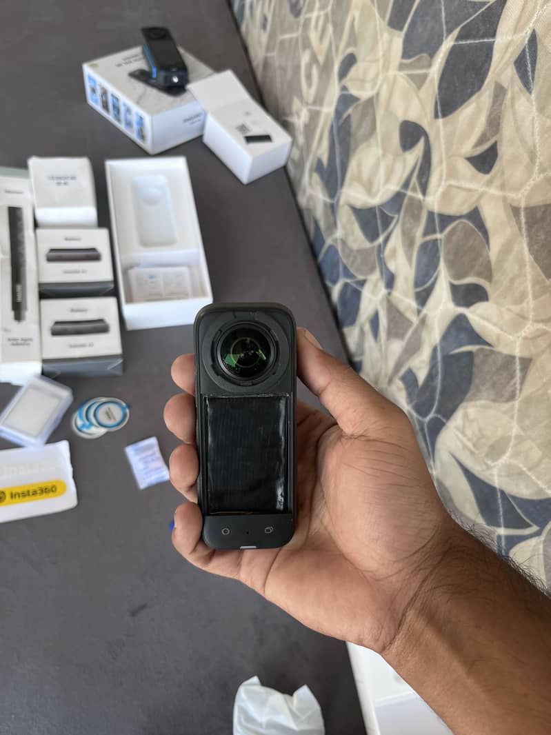 insta 360 x3 4