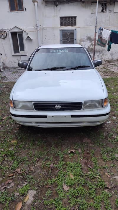 Nissan Sunny 1993