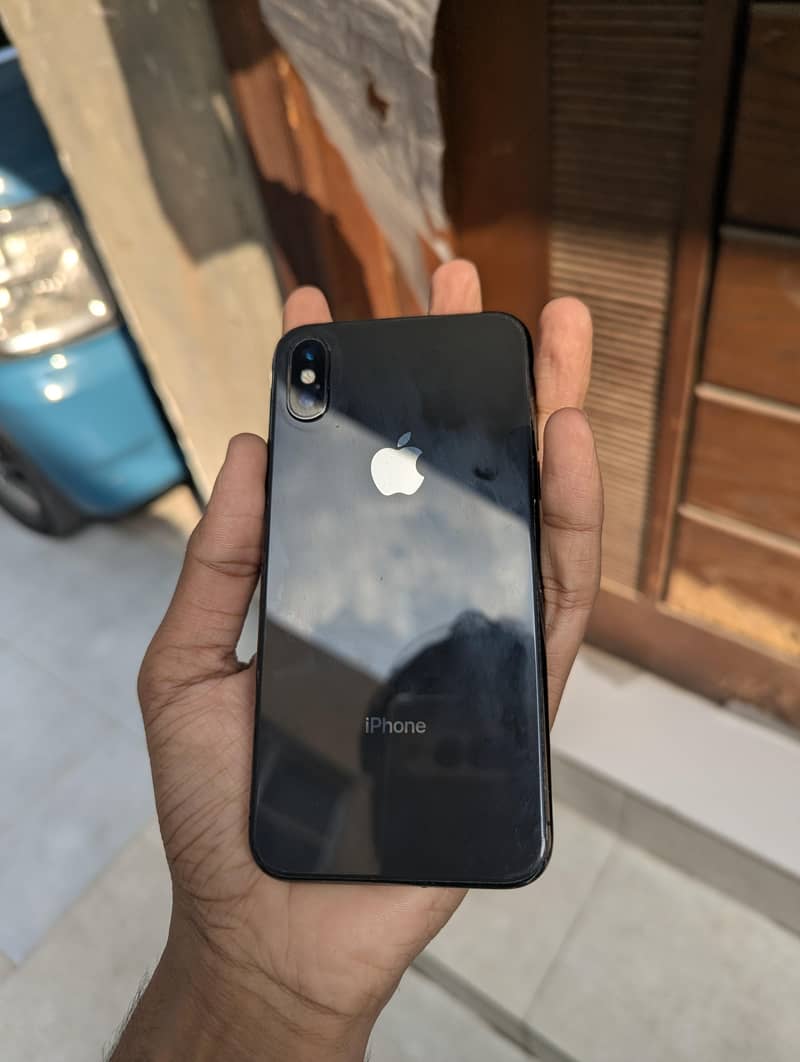 Apple iPhone X 0