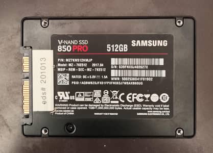 Samsung 850 pro 512 GB SSD for sale. Health 98% and performance 100%.