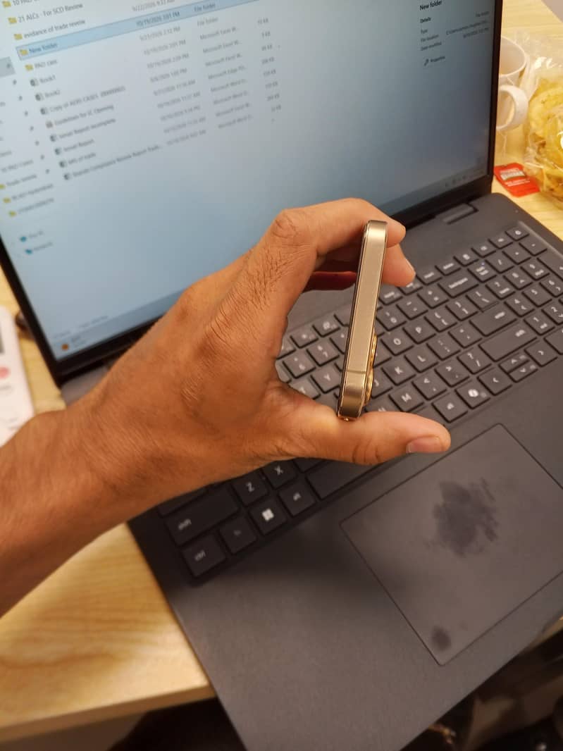 Apple iPhone 12 Pro 2