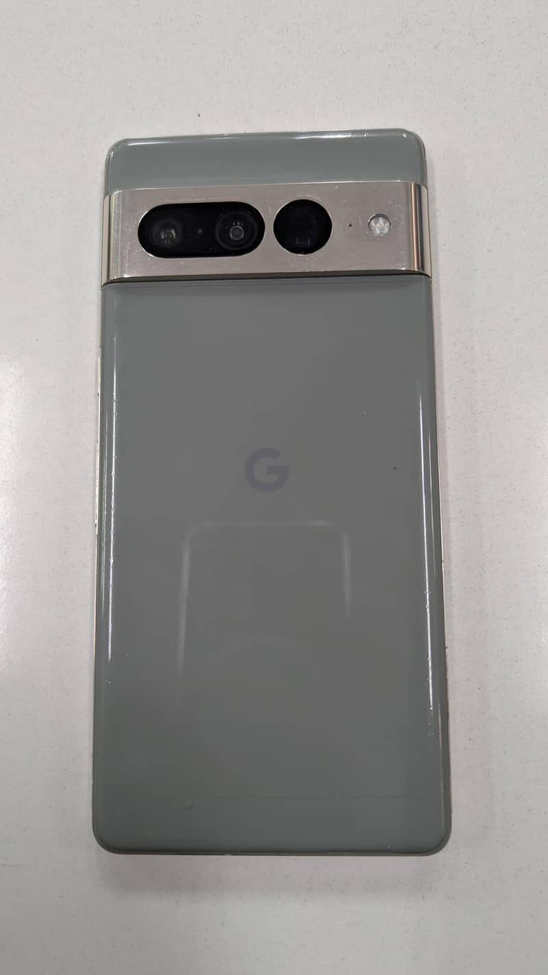 Google Pixel 7 Pro 2