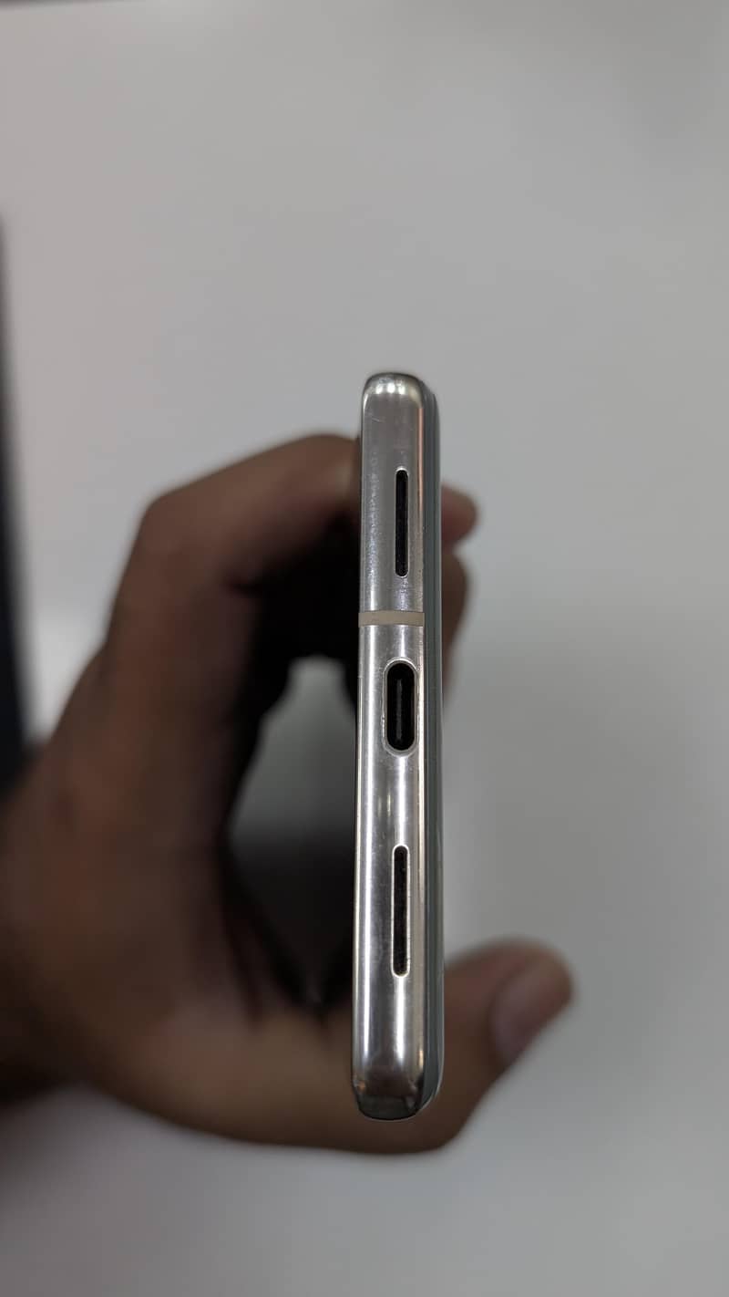 Google Pixel 7 Pro 4