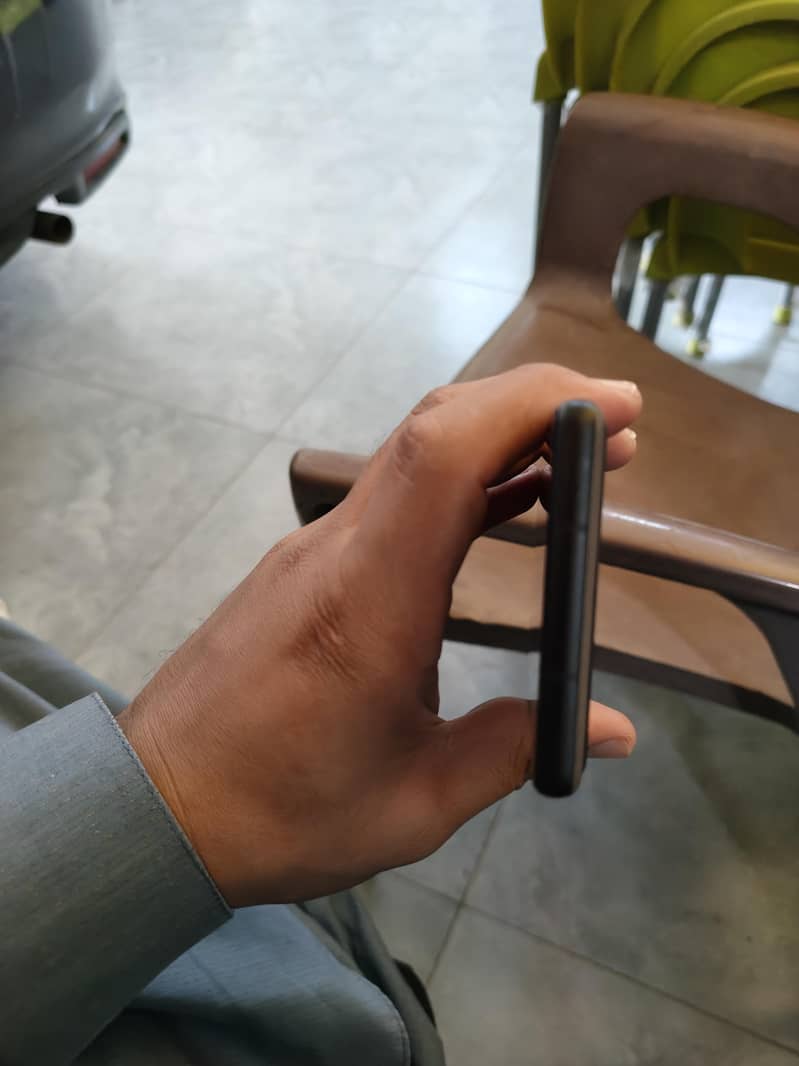 Google Pixel 6a 3