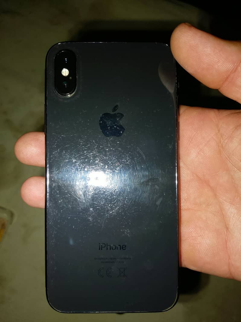 Apple iPhone X 4