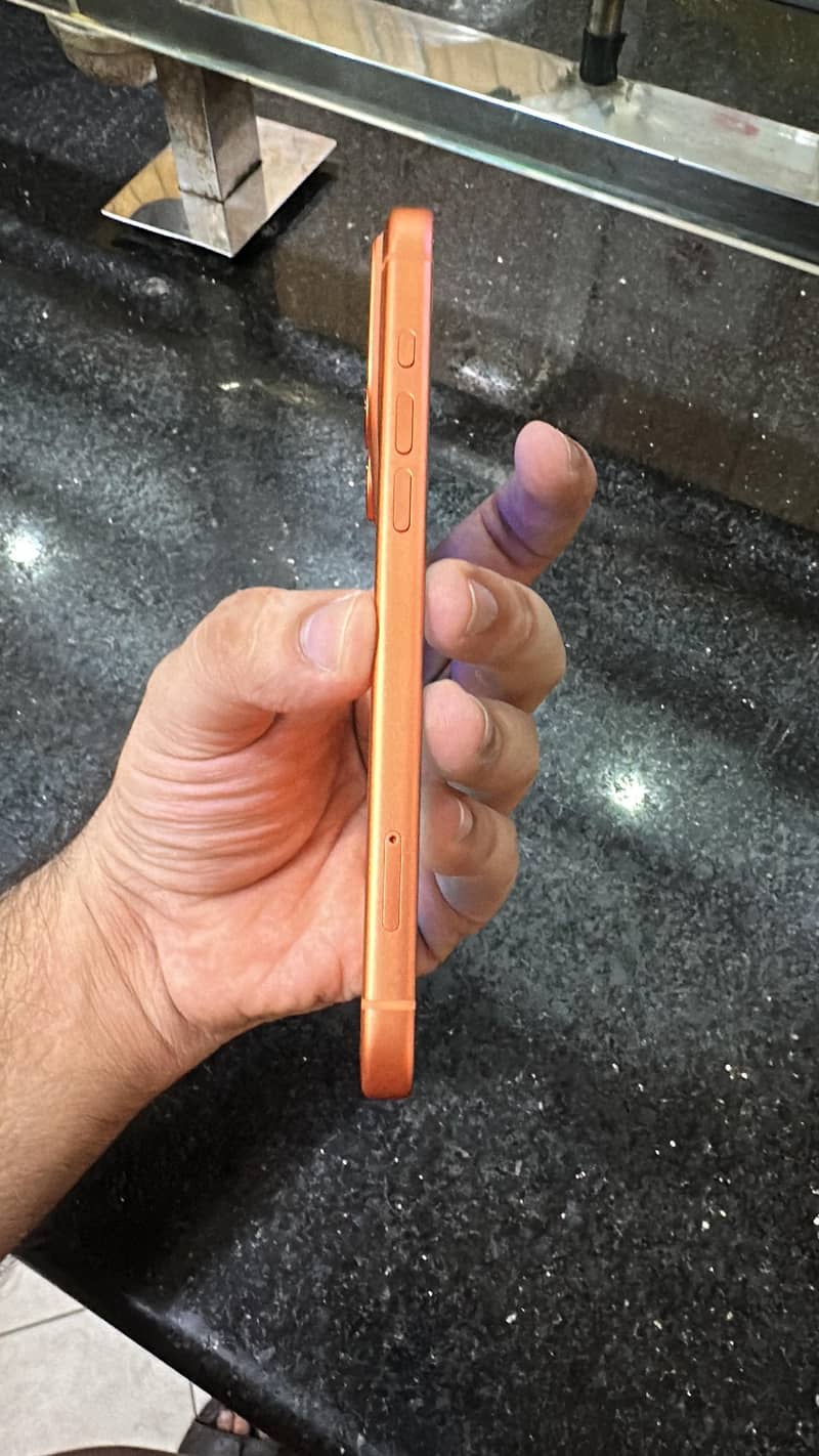 iPhone 17 pro Max PH+E 2
