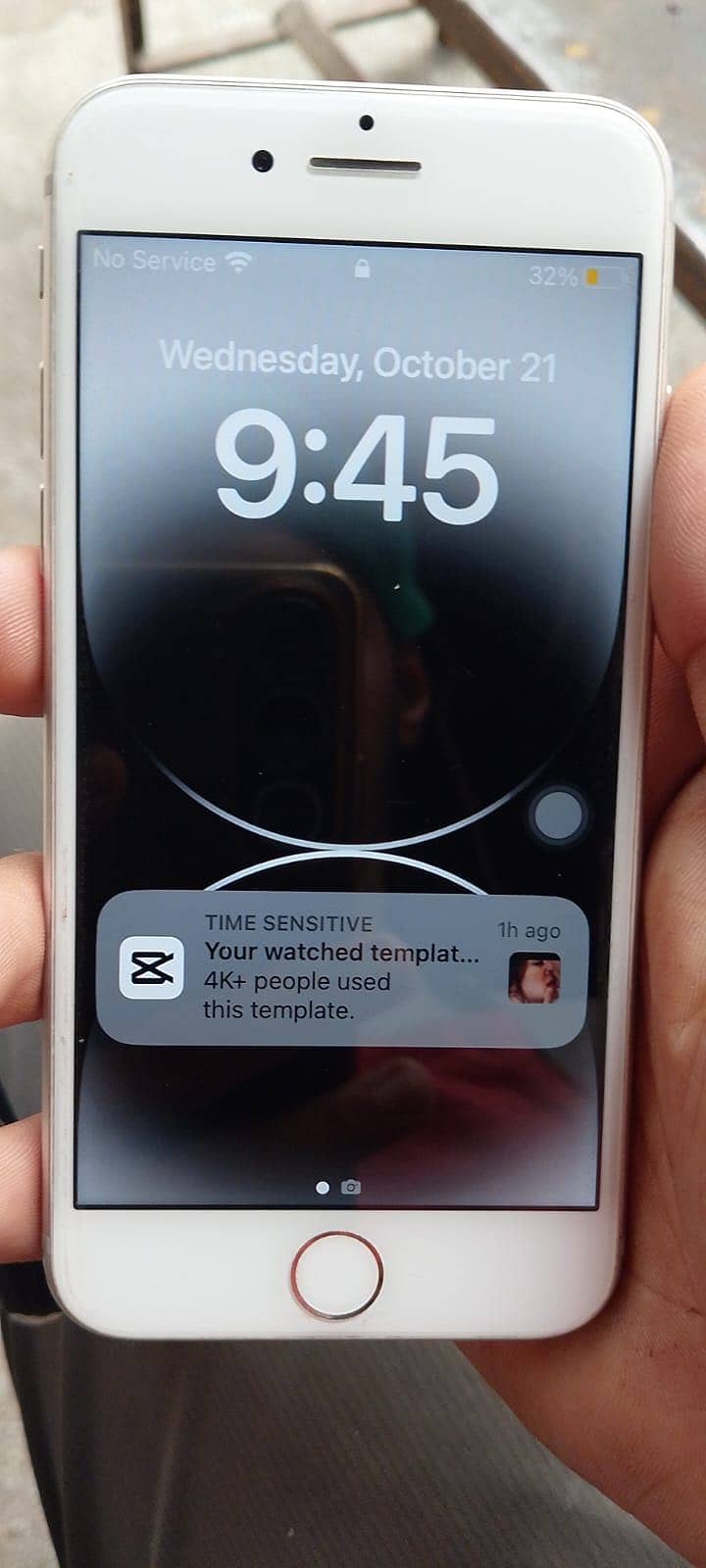 Apple iPhone 8 1