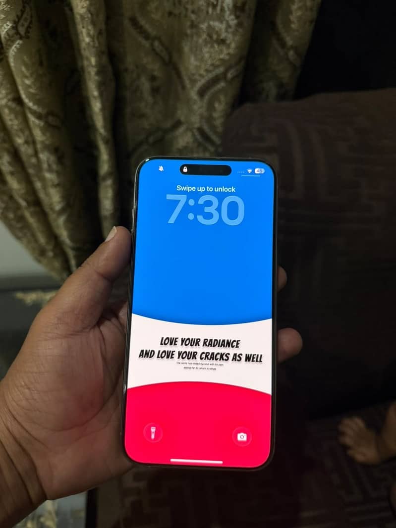 Apple iPhone 15 Pro Max 0