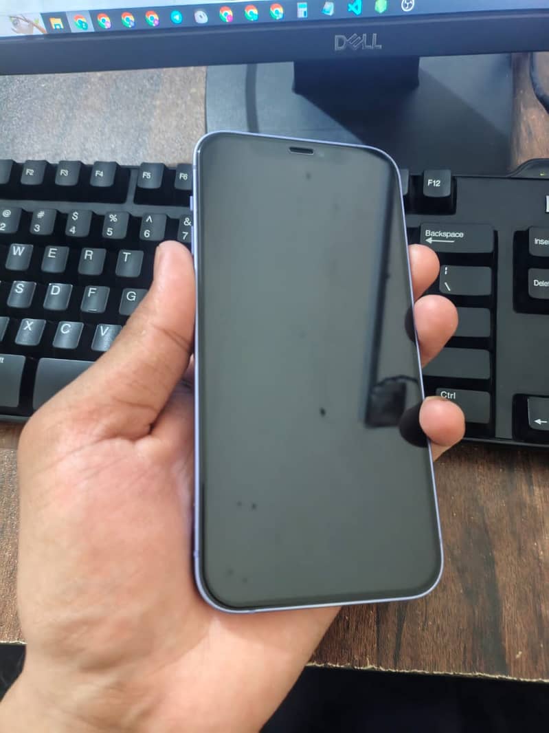 Apple iPhone 12 2