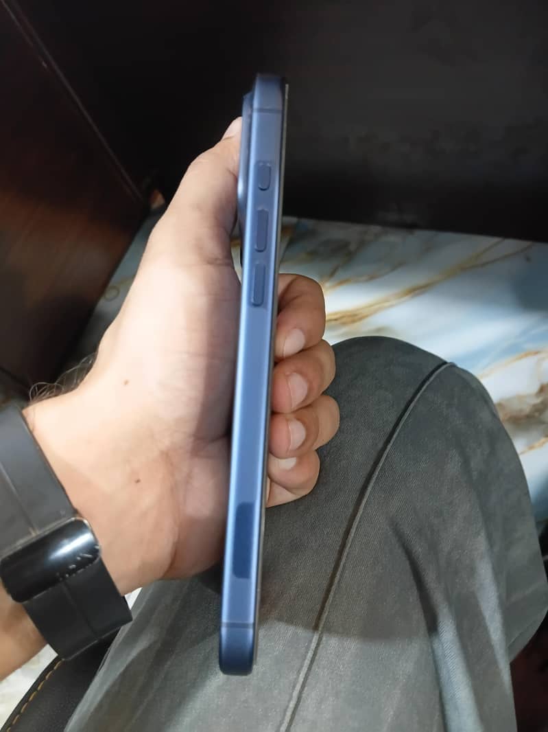 Apple iPhone 17 Pro Max 1