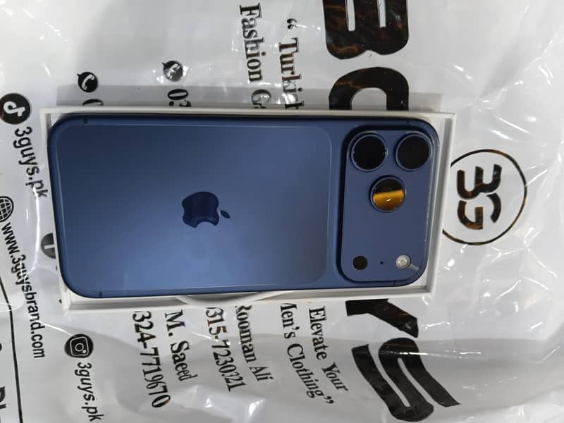 Apple iPhone 17 Pro Max 7
