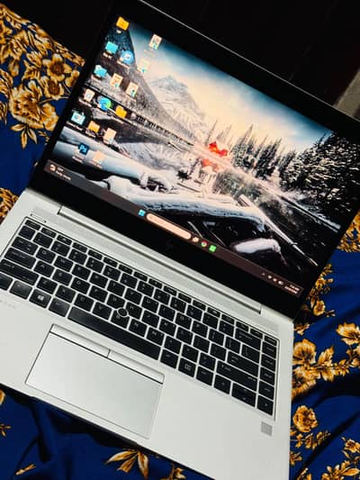 Laptop hp Elite book 745 G 6 16/256