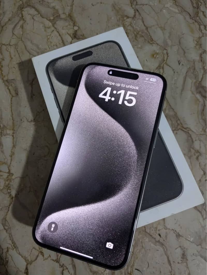 Apple iPhone 15 Pro Max 1