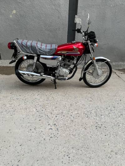 Honda 125 Special Edition 2024