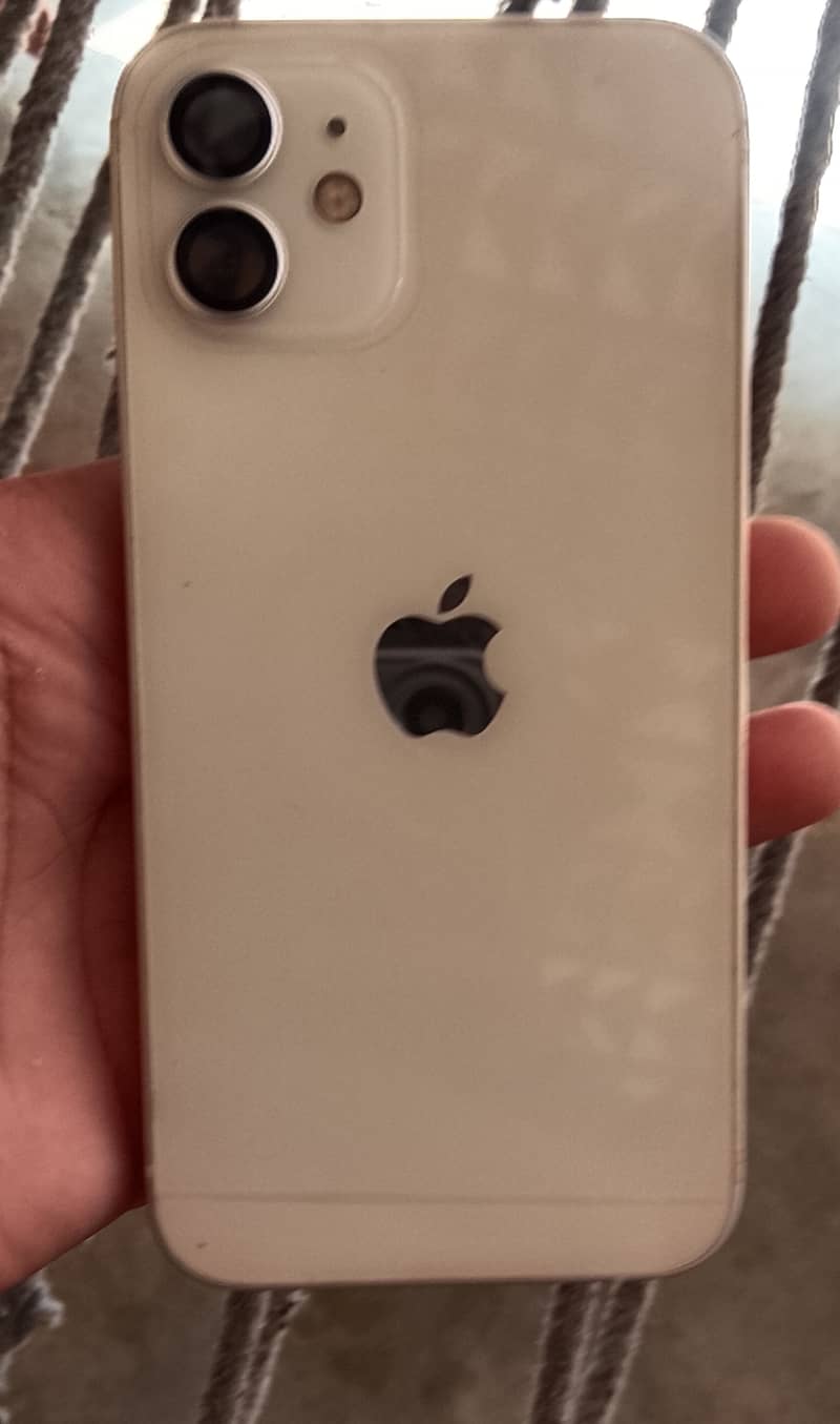 Apple iPhone 12 2
