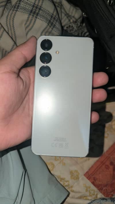 Samsung Mobile S24
