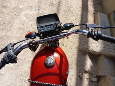 Hunda CD70 2006 model