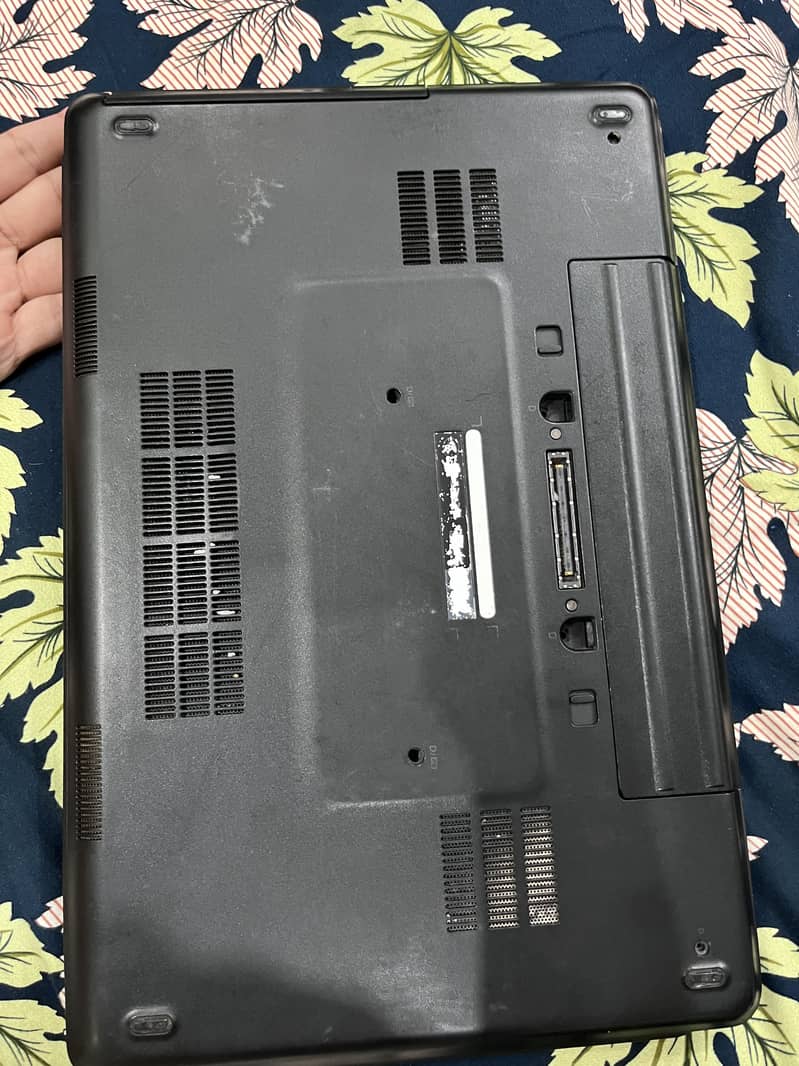 Dell latitude e5540 1