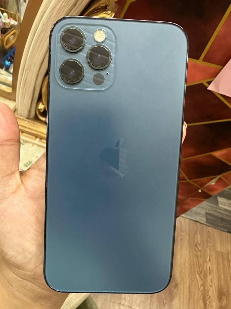 Apple iPhone 12 Pro 0