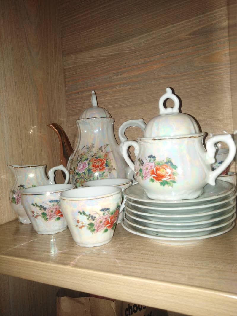 Crockery 1