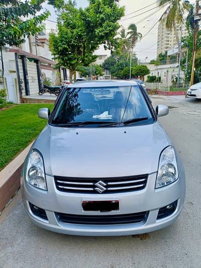 SUZUKI SWIFT 1.3 DLX 2015