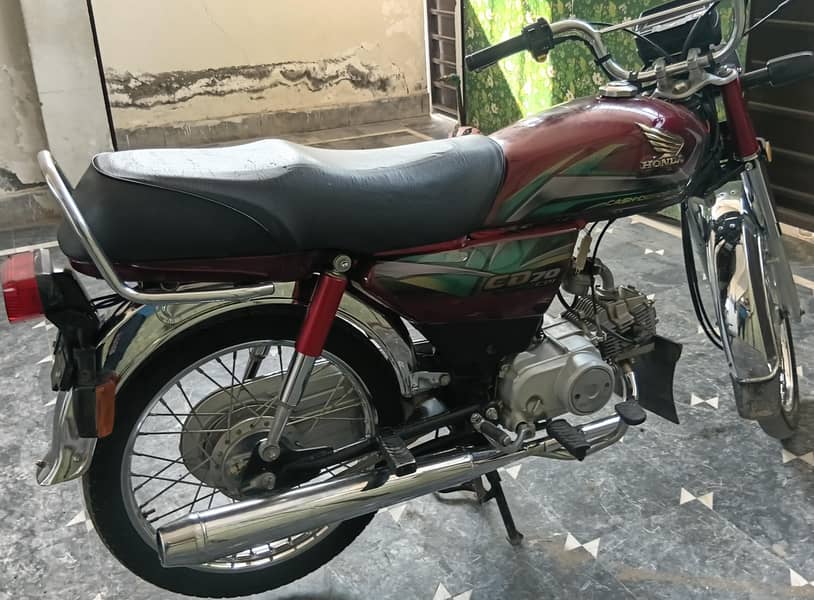 Cd 70 0