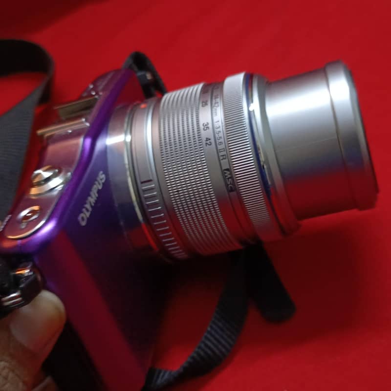 Olympus SLR camera 7