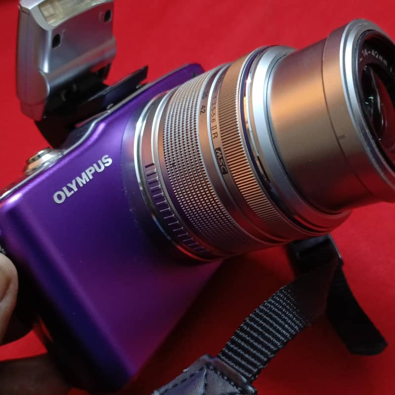 Olympus SLR camera 15
