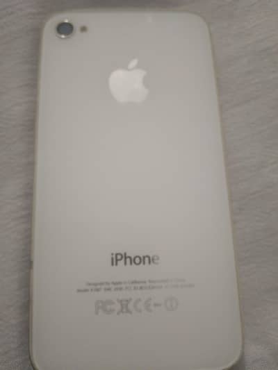 Apple iPhone 4s