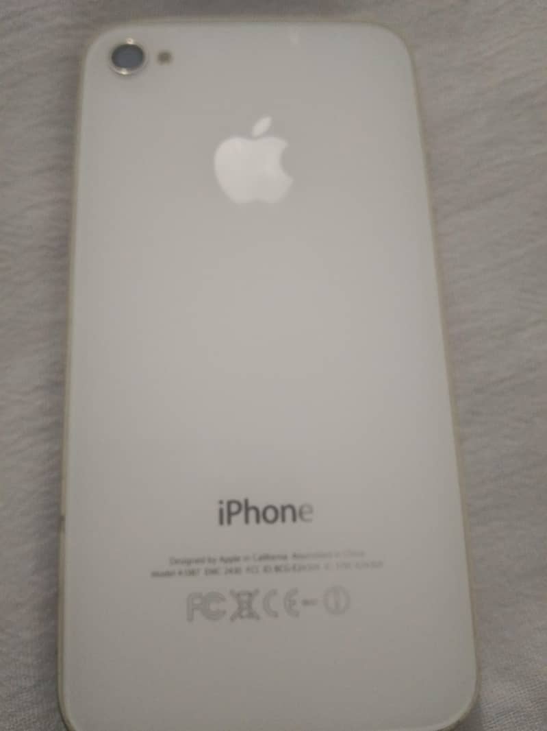 Apple iPhone 4s 0