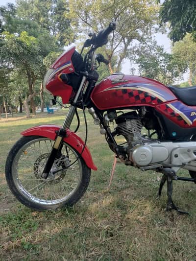 Honda Deluxe 125 For Sale (Antique pieces)