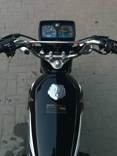 i want to sale my honda CG - 125 model 24 /25